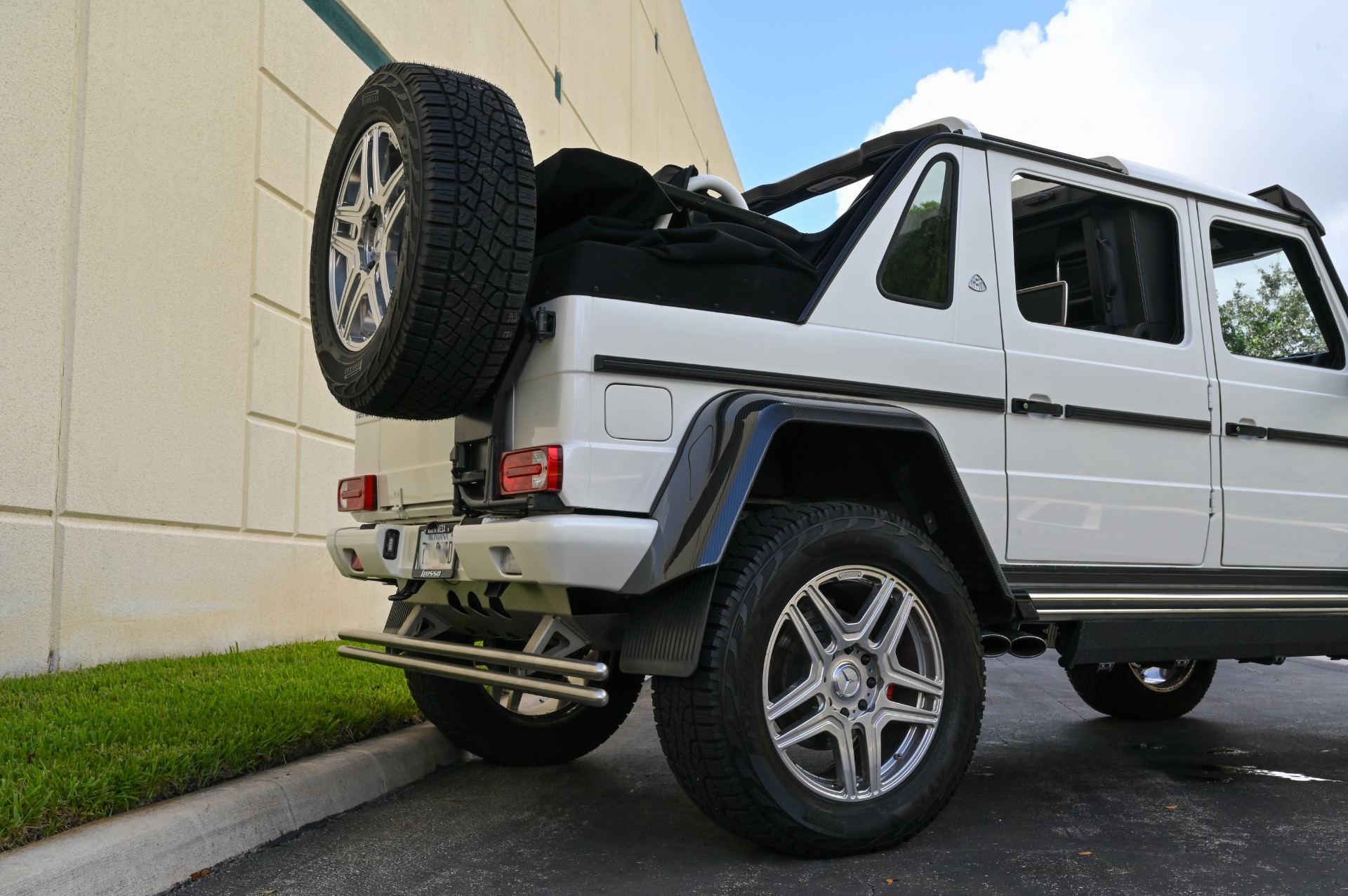 Used 2018 Mercedes Benz G650 Maybach Landaulet For Sale 1 400 000