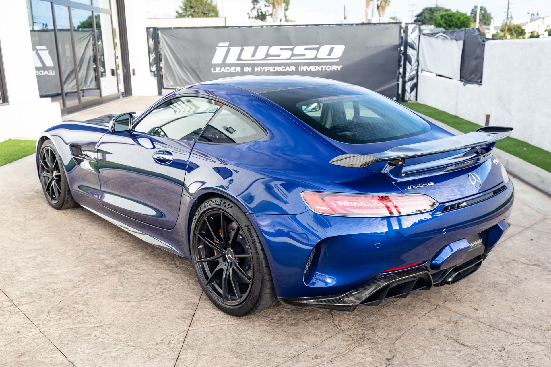 Used 2018 Mercedes Benz Amg Gt R For Sale Sold Ilusso Stock 015132 9914