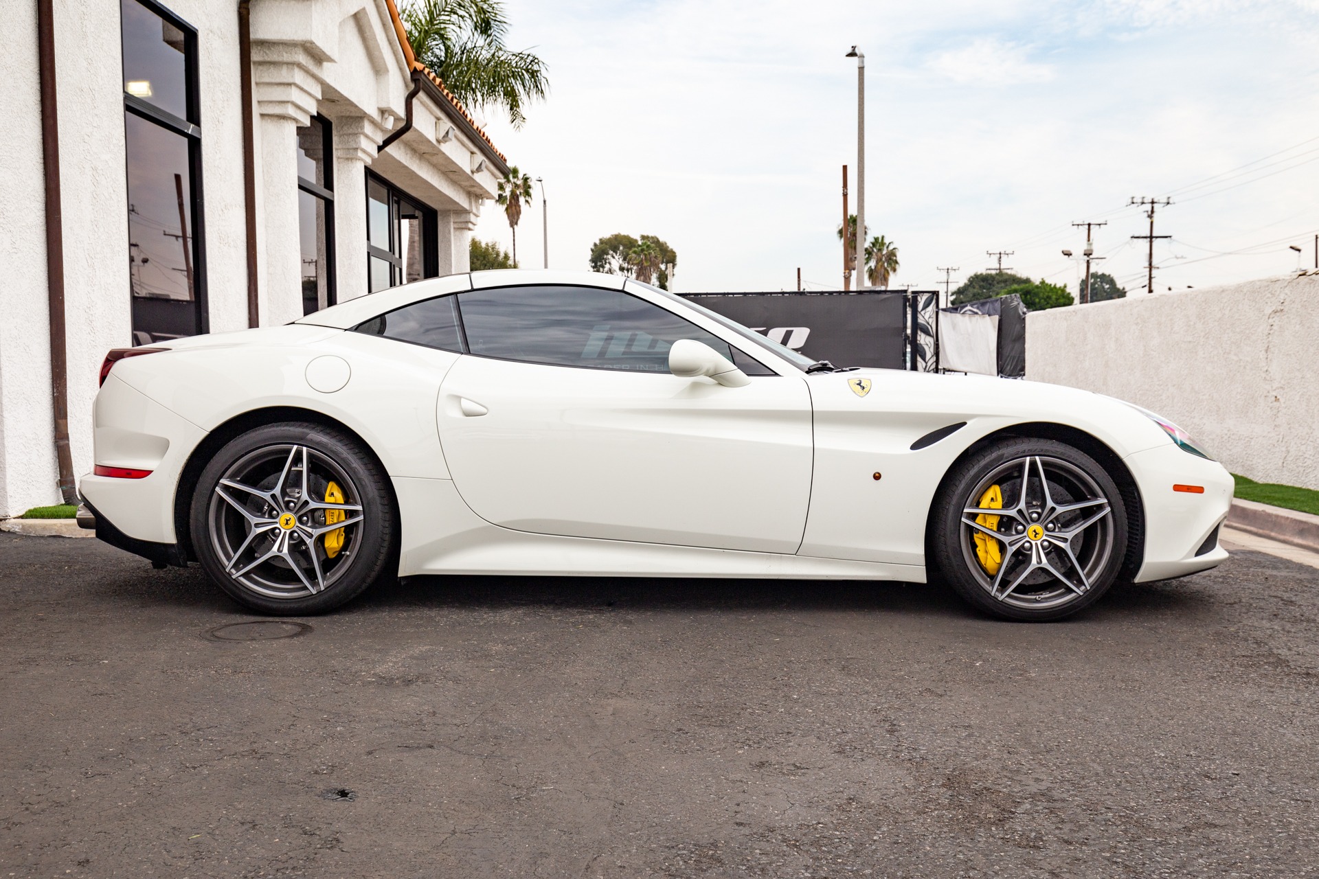 Used 2015 Ferrari California T For Sale (Sold) | iLusso Stock #206591