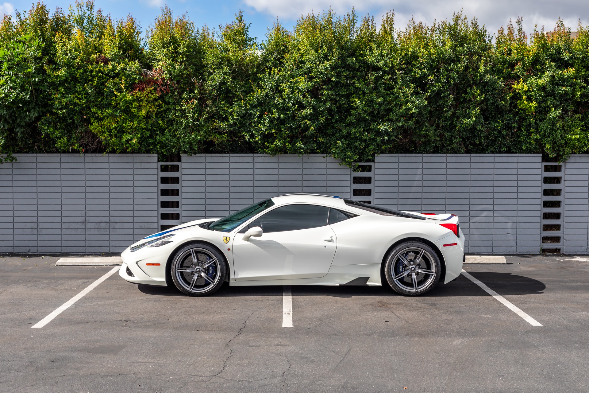 Used 2014 Ferrari 458 Speciale For Sale ($539,900) | ILusso Stock #203581