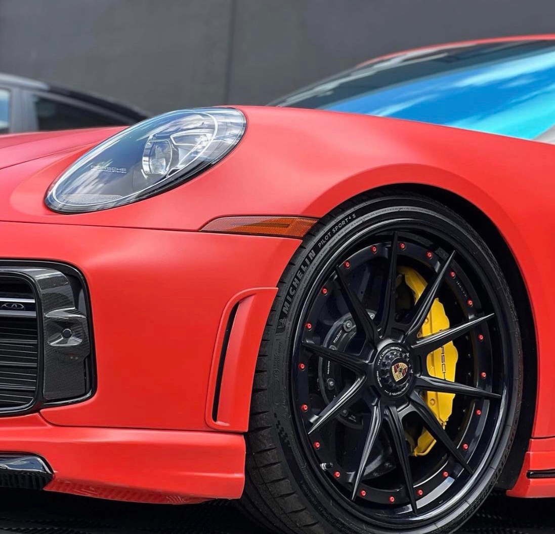 Get 800 HP And Orange Wheels With G-Power's Porsche 911 Turbo S