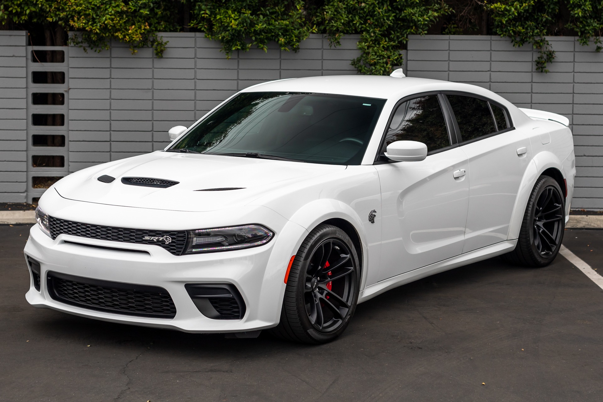 Charger hellcat clearance white