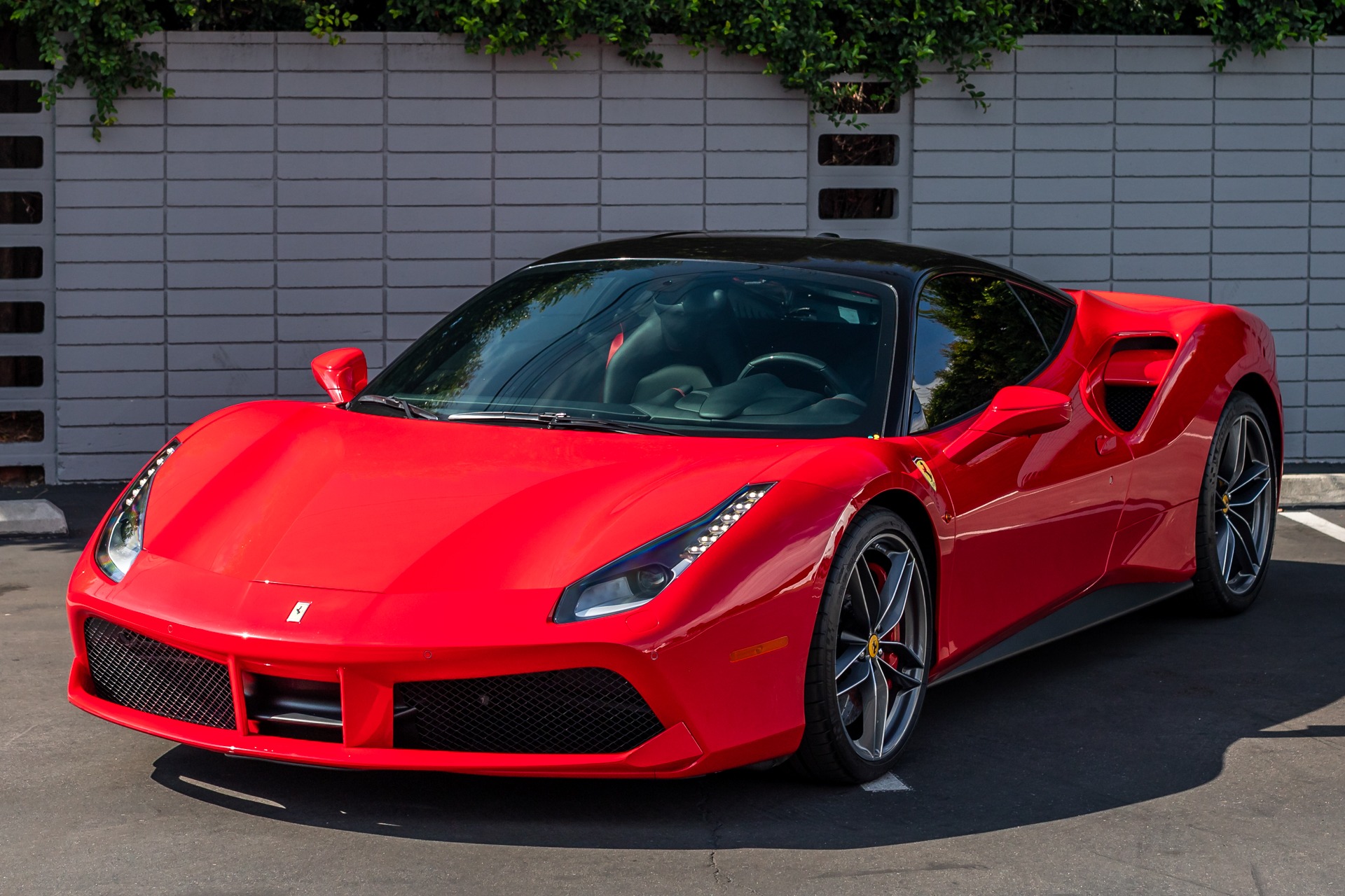 Used 2016 Ferrari 488 GTB For Sale (Sold) | ILusso Stock #215544