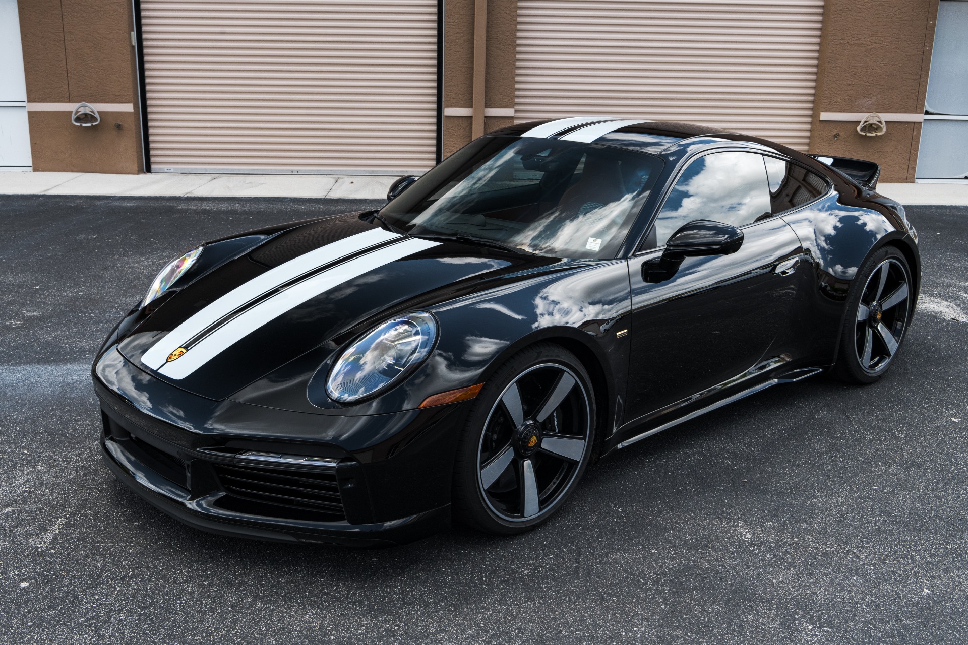 Used 2023 Porsche 911 Sport Classic For Sale ($485,000) | iLusso 