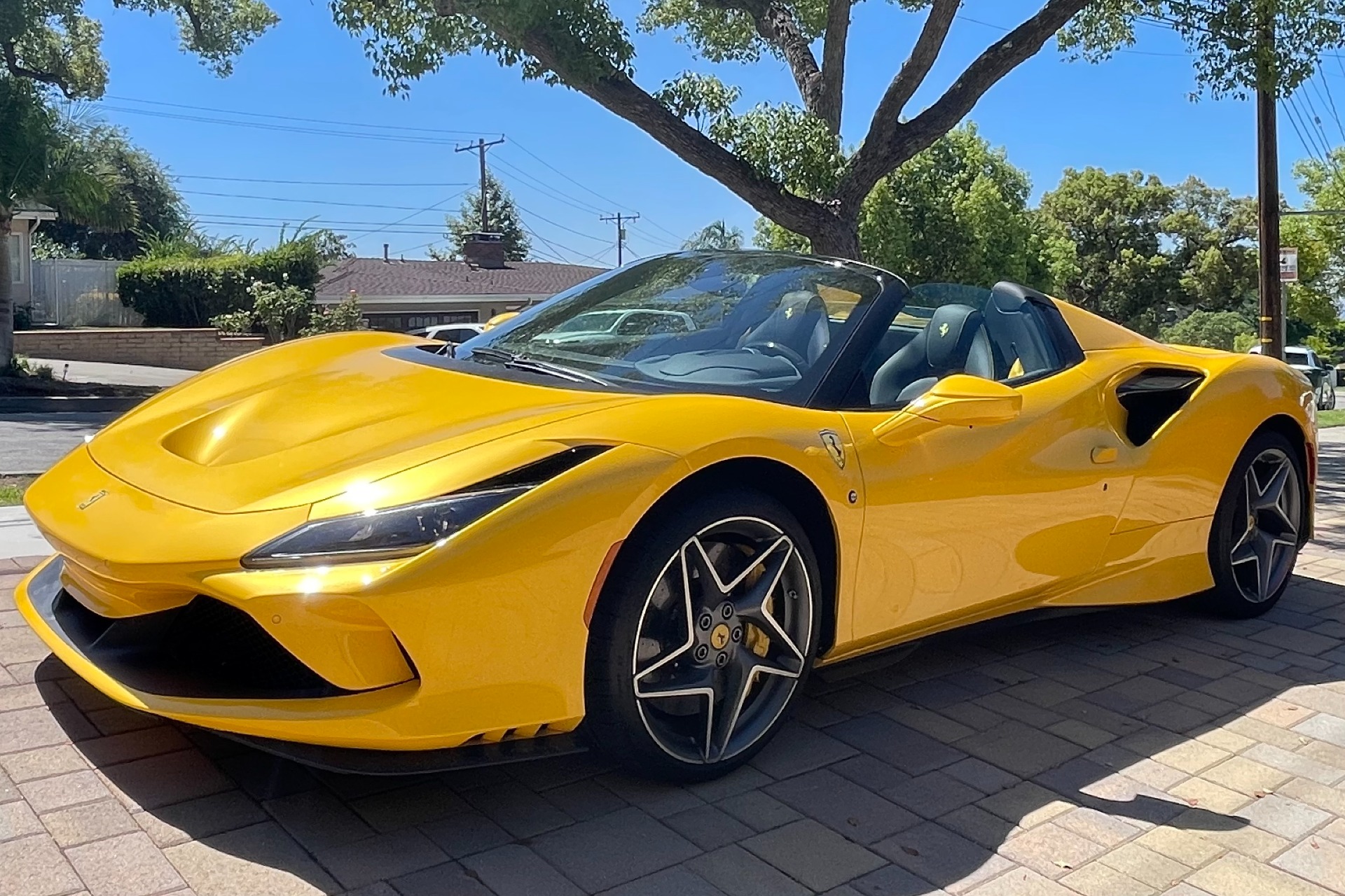 Used 2023 Ferrari F8 Spider For Sale (Sold) | iLusso Stock #VC2871