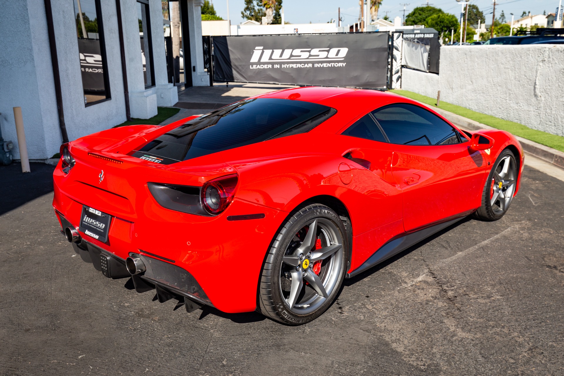 Used 2018 Ferrari 488 GTB For Sale (Sold) | ILusso Stock #236002