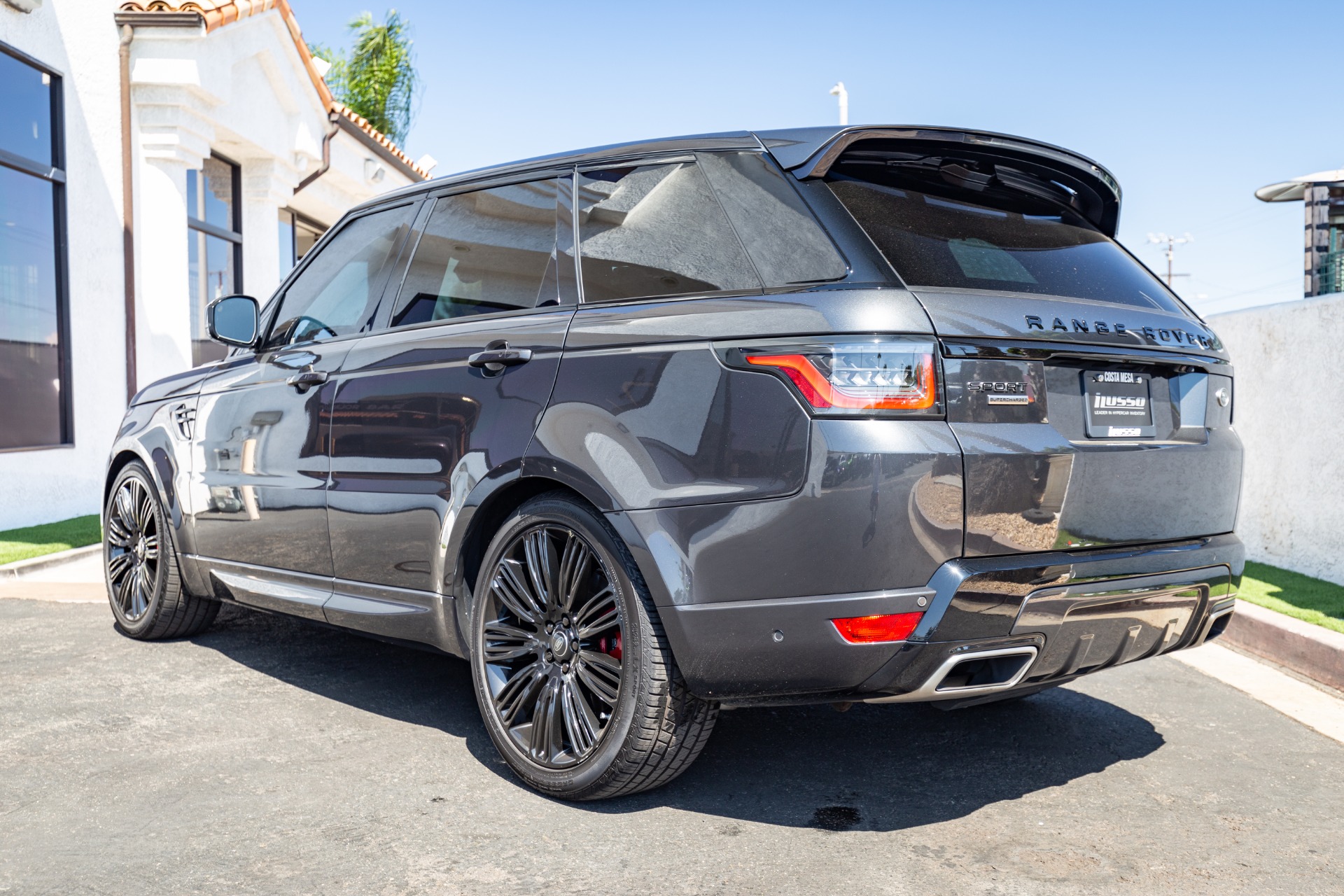 2019 Land Rover Range Rover Sport HST review: Smooth-ish operator - CNET