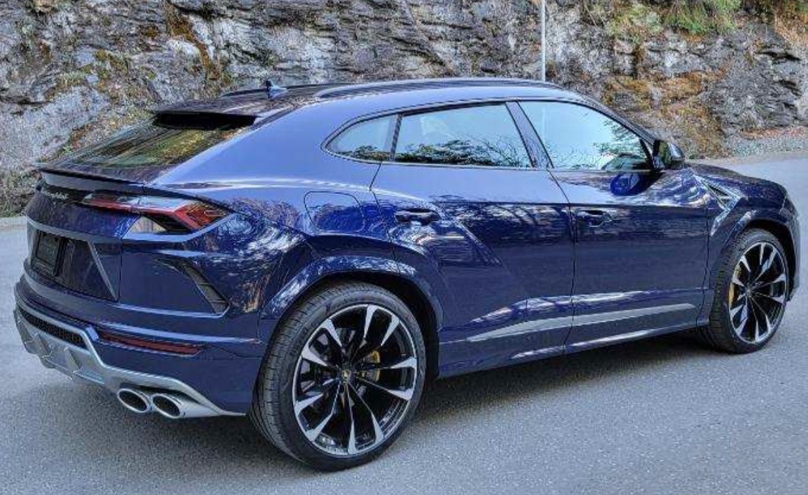 Used 2022 Lamborghini Urus For Sale (Sold)